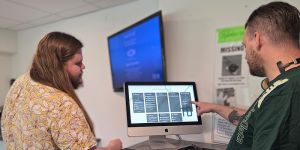 To stykker hos Trønder Data som sammarbeider i NextCloud for å løse et sikkerhets problem